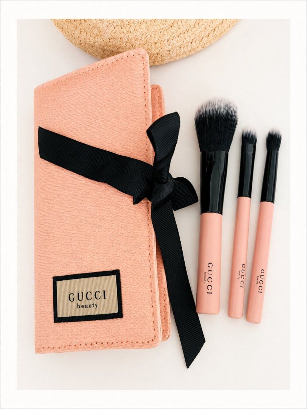 NIB GWP GUCCI Beauty Mini Makeup Brush Set with Travel Pouch – Blush Pink